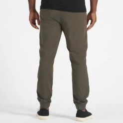 Vuori Men's Meta Jogger 13 Vuori Men's Meta Jogger -Clothing Sales Shop vuori mens meta jogger 5