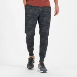 Vuori Men's Sunday Performance Jogger -Clothing Sales Shop vuori mens sunday performance jogger 4