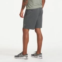 Vuori Men's Sunday Performance Short -Clothing Sales Shop vuori mens sunday performance short 2